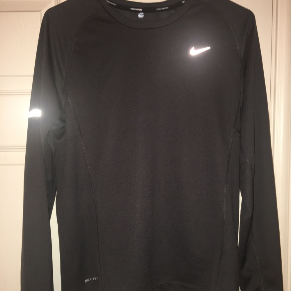 Nike drifit running lingsleeve shirt grey mens